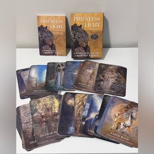 The Priestess of Light Oracle Cards